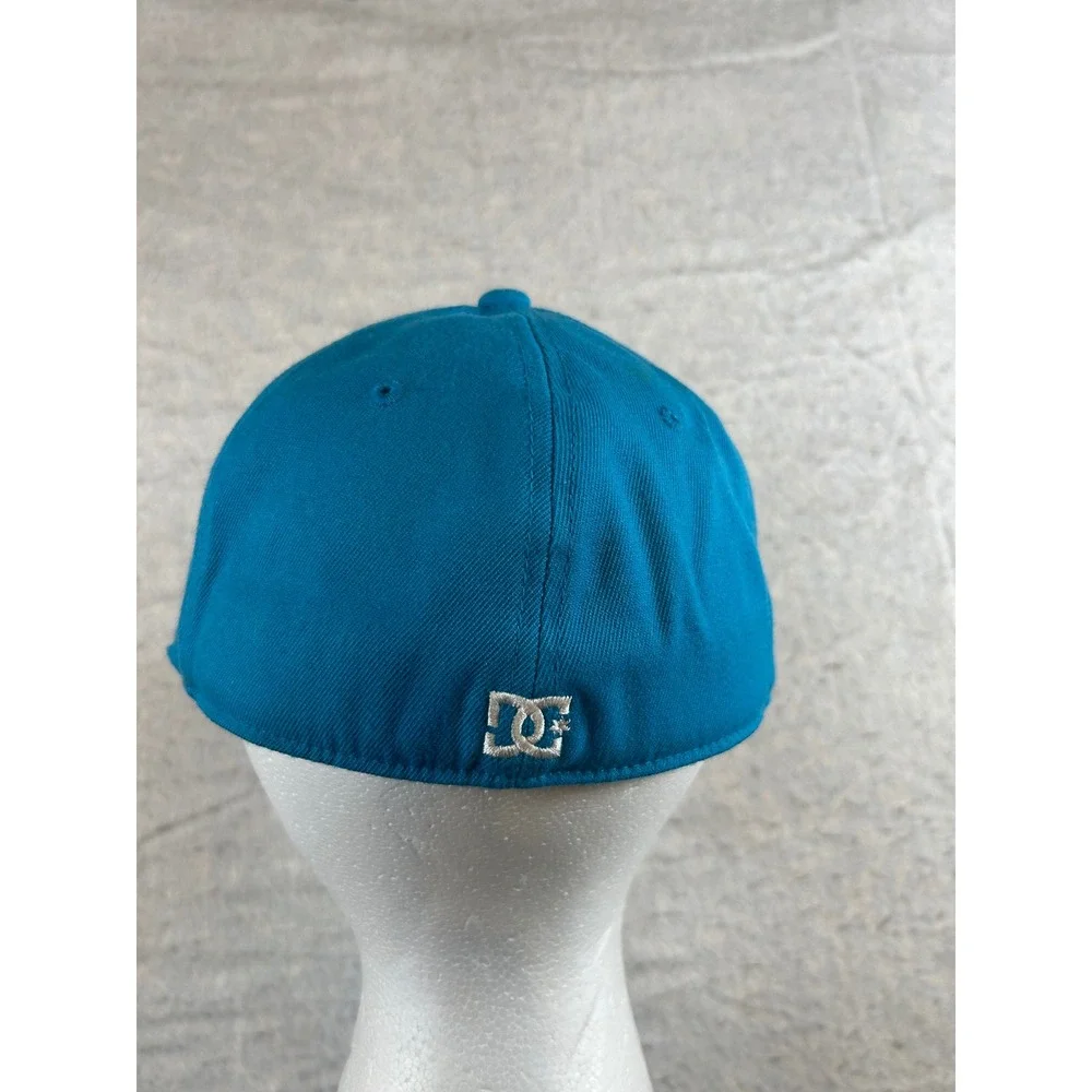 DC Shoes Fitted‎ Baseball Cap Turquoise Camo Brim 210 Fitted Size 6 7/8 7 1/4